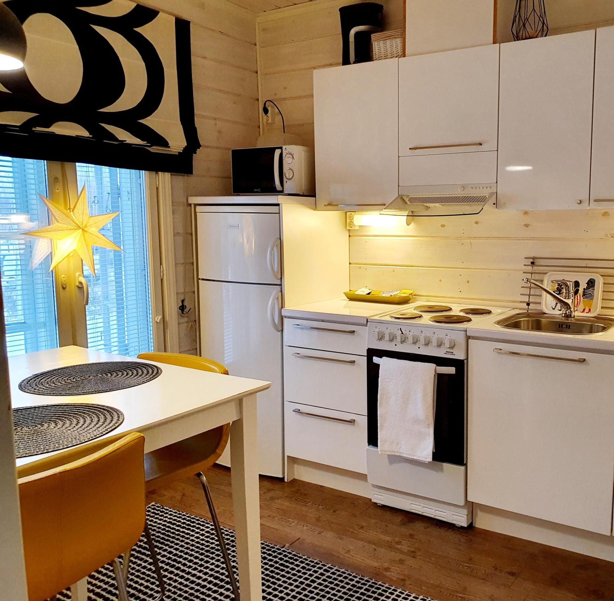 Apartment Suutarintie - Authentic Lappish Experience By The River Rovaniemi Bagian luar foto